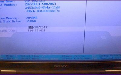 laptop-display-reparatur-sony-vaio-vgn-nr21-display-ausgetauscht-blende-ist-montiert.jpg