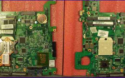 laptop-mainboard-reparatur-hp-touchsmart-tx2-hat-defektes-motherboard-links-das-defekte-board-rechts-das-neue.jpg