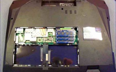 asus-g73jw-wird-heiss-kuehler-reinigen-abdeckungen-unten-entfernt.jpg